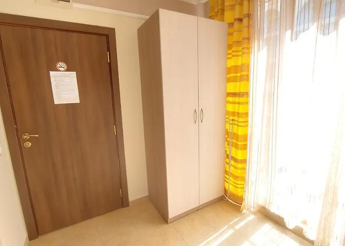 Apartment Admiral Plaza, &