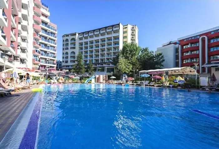 Admiral Plaza, & Sunny Beach