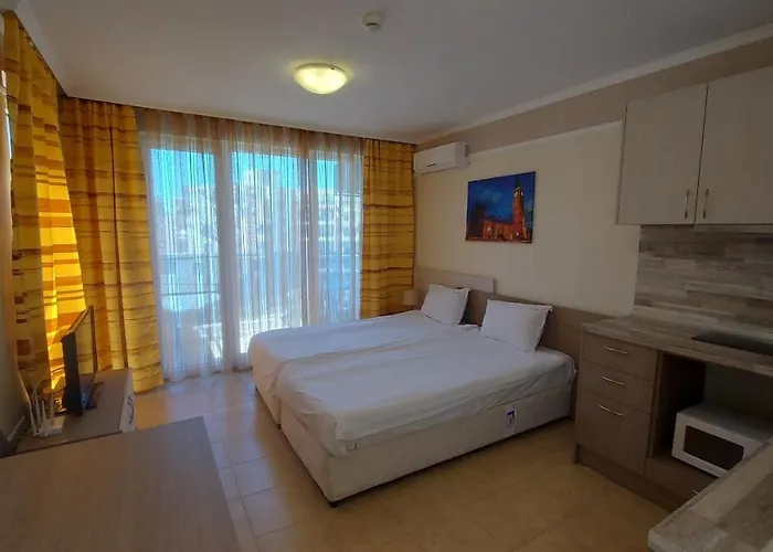 Apartment Admiral Plaza, & *